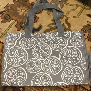 Thirty-One Gray Tote with Mandala Design